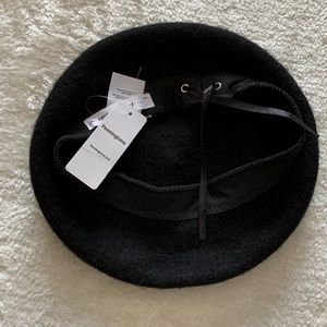 BNWT PENNINGTONS WOOL BLEND BERETTA